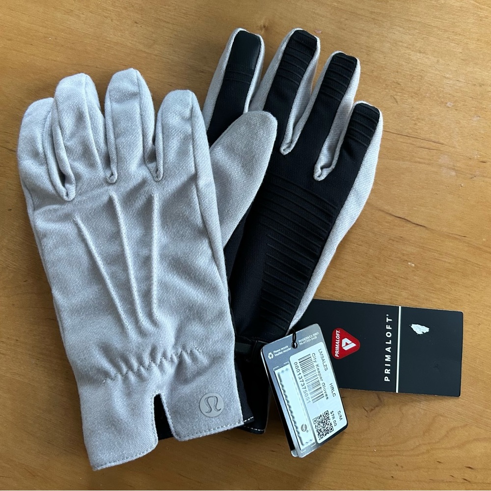 NWT Lululemon Prima Loft City Keeper Gloves S/M